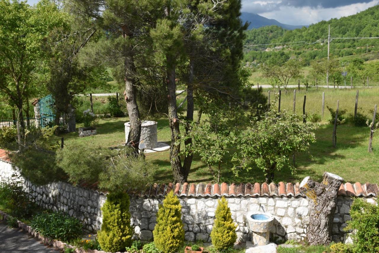 B&B Nel Verde Montesano sulla Marcellana Exterior foto